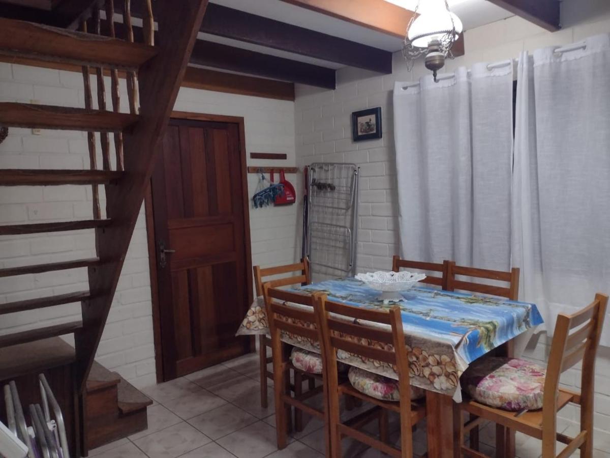 Apartamento Estilo Chale - Enxaimel ボンビーニャス エクステリア 写真