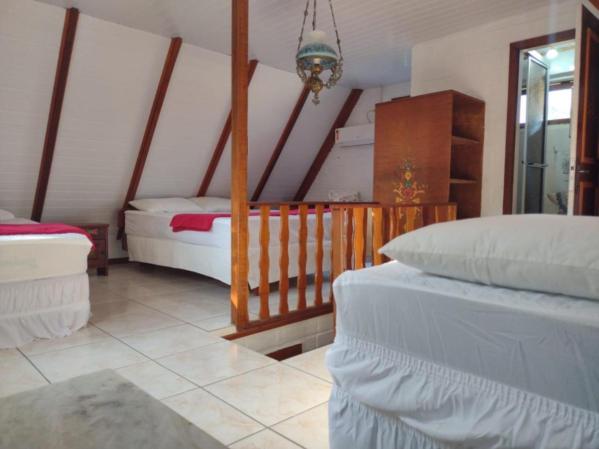 Apartamento Estilo Chale - Enxaimel ボンビーニャス エクステリア 写真