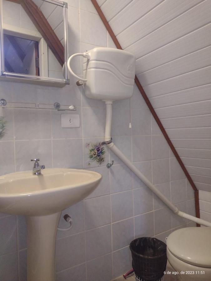 Apartamento Estilo Chale - Enxaimel ボンビーニャス エクステリア 写真